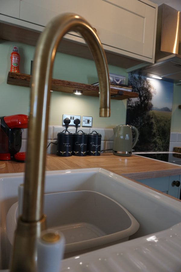 Bumblebee Kitchen